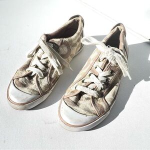 Coach logo sneakers shoes 7 barrett tan